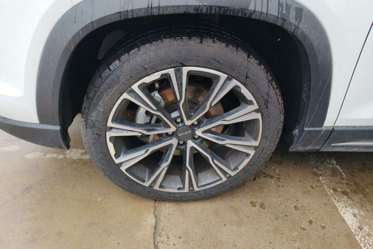 Used JETOUR X90 PRO 2024 2.0T DCT Luxury Edition 5 Seats Left Front Wheel Hub