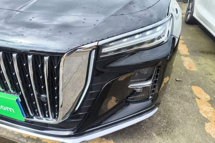 Used Hongqi H5 2025 1.5T DCT Qiyun 500 000th Unit Commemorative Edition Left Front Headlight