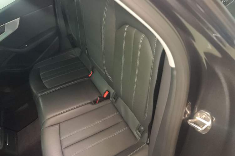 Used Audi A4L 2022 40 TFSI Fashion Dynamic Model Left Rear Seat