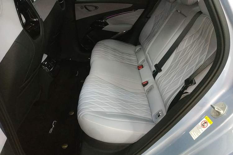 Used BYD Seal 2022 550 km Standard Range Rear-Wheel Drive Prestige Version
