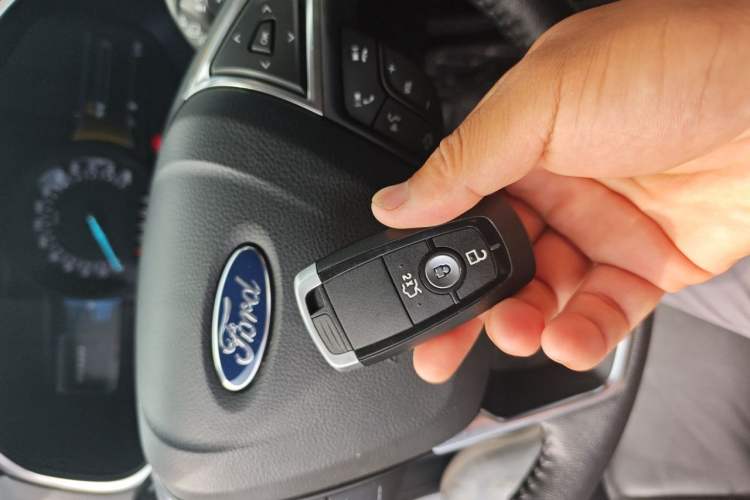 Used Ford Edge 2018 EcoBoost 245 Two-Wheel-Drive Titanium 7-Seater China V Standard