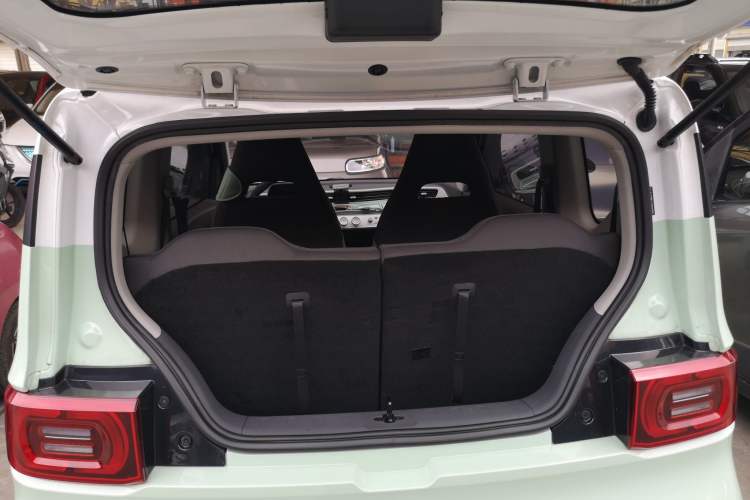 Used Wuling Hongguang MINIEV 2021 Macaron Premium Model – Lithium-NMC Trunk