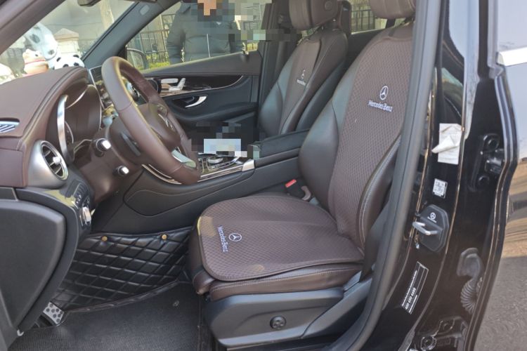 Used Mercedes-Benz GLC 2017 GLC 260 4MATIC Luxury Model