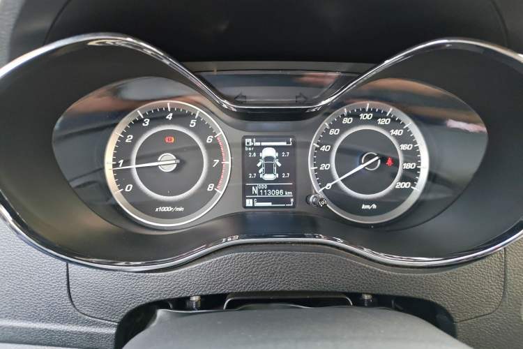 Used Baojun 560 2016 1.8L iAMT Luxury Model
