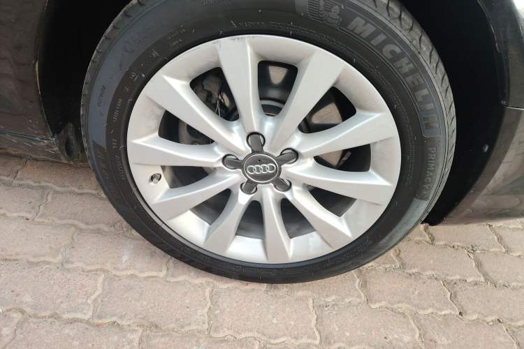 Used Audi A6L 2009 2.4L Technology version
