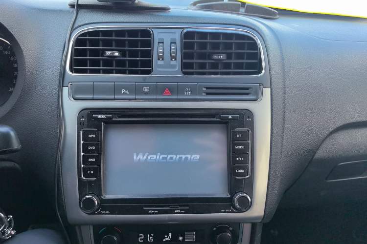 Used Volkswagen Polo 2014 1.6L Cross Polo Automatic