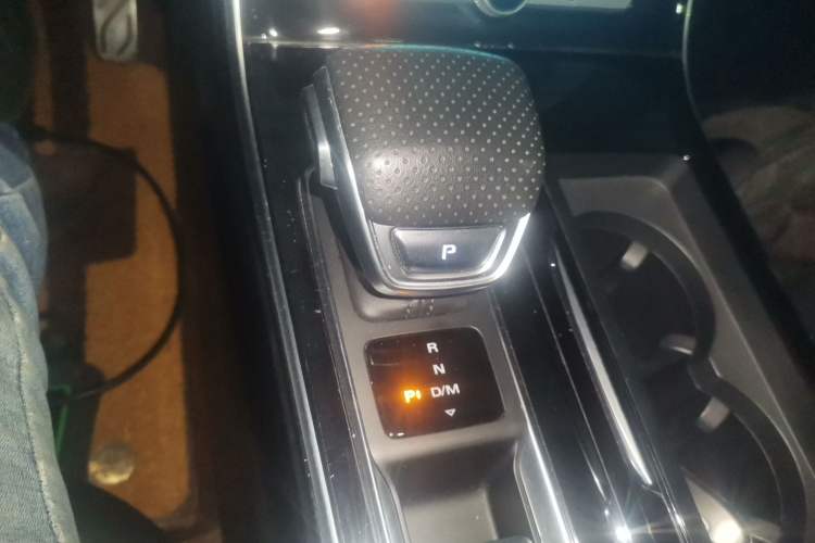 Used Roewe RX5 MAX 2019 300TGI Automatic Smart Cabin Flagship Edition
