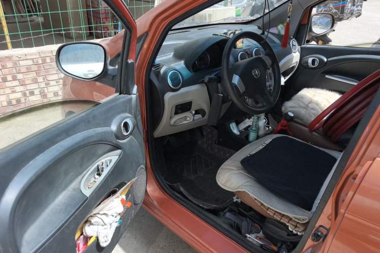 Used CHANGAN Benni mini 2012 1.0L Manual Fashion Edition China IV Standard Driver Seat