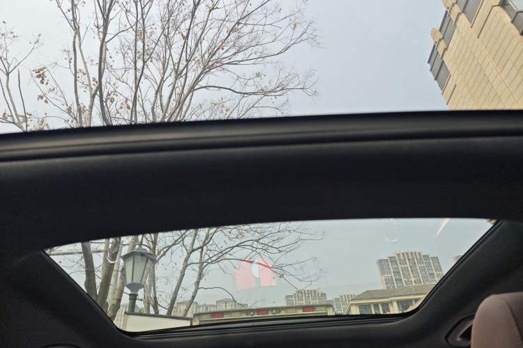 Used Mercedes-Benz GLB 2023 GLB 220 Sport Edition Headliner