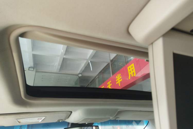 Used Buick GL8 2011 3.0L XT Luxury Business Flagship Edition Headliner