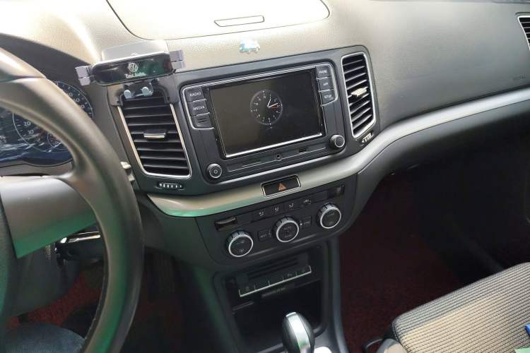 Used Volkswagen Sharan 2014 2.0 TSI Standard Model
