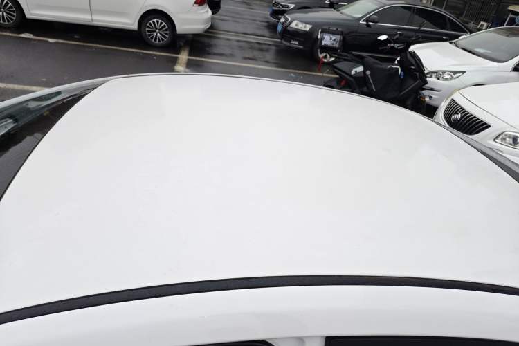 Used Hyundai Elantra (5th Generation / Langdong) 2015 1.6L Automatic Fashion Model