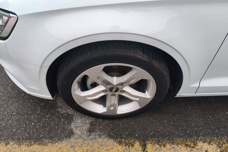 Used Audi A3 2020 Restyled Limousine 35 TFSI Ambition Version China VI
