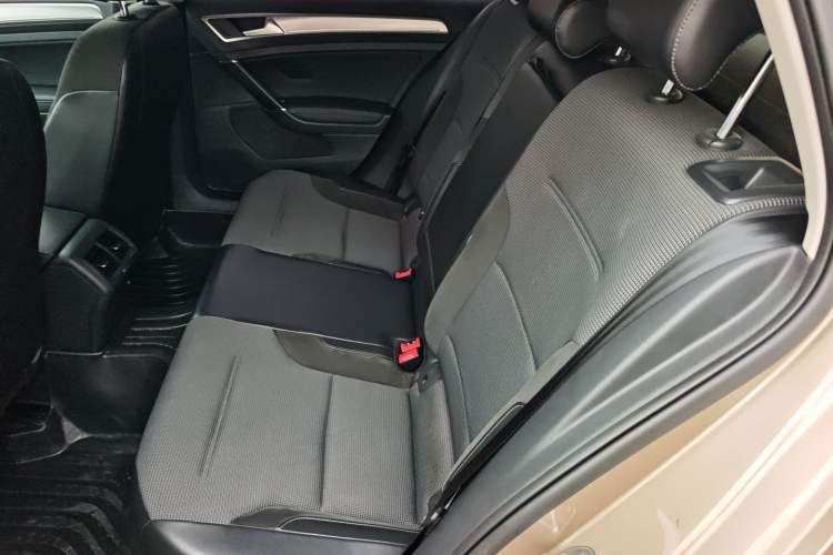 Used Volkswagen Golf 2018 230TSI Automatic Comfort Model Left Rear Seat