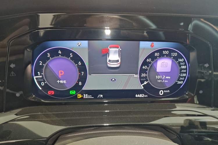 Used Volkswagen Golf 2023 Facelift 280TSI DSG R-Line Lite