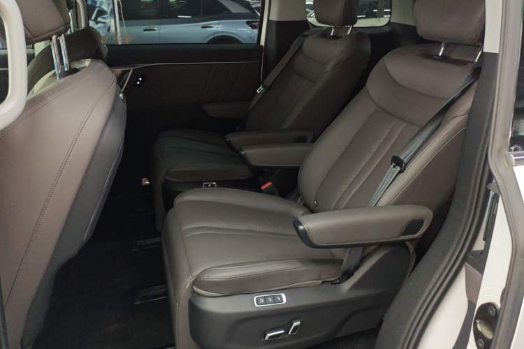 Used SAIC MAXUS Dajia 7 2024 Super Hybrid Ultra-Long Range Edition – Premium Version
