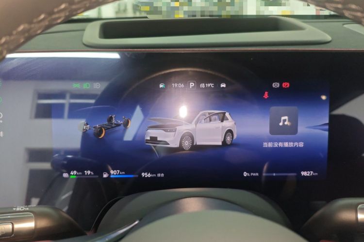 Used Hima AITO M8 2025 Extended-Range Ultra Version 53.4 kWh 6-Seater Edition
