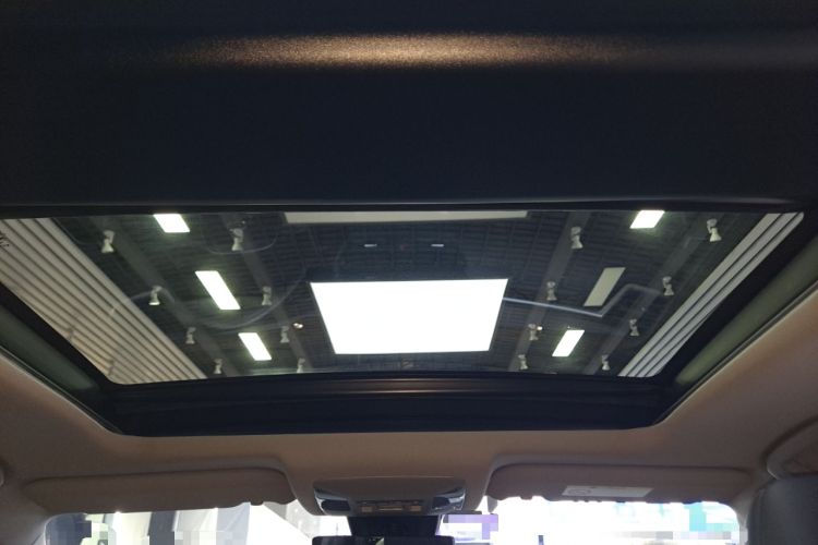 Used Toyota Wildlander 2023 Dual-Motor 2.5L E-CVT Four-Wheel Drive Prestige Edition