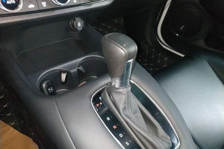 Used Honda ZR-V 2022 1.5T CVT Elite Edition Gear Lever