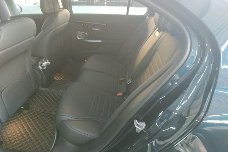 Used Mercedes-Benz C-Class 2023 Second Facelift C 260 L Starry Night Sports Edition Left Rear Seat