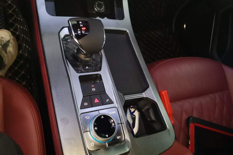 Used JETOUR X70 PLUS 2024 Champion Edition 1.5T DCT Champion MAX+ 7-Seater
