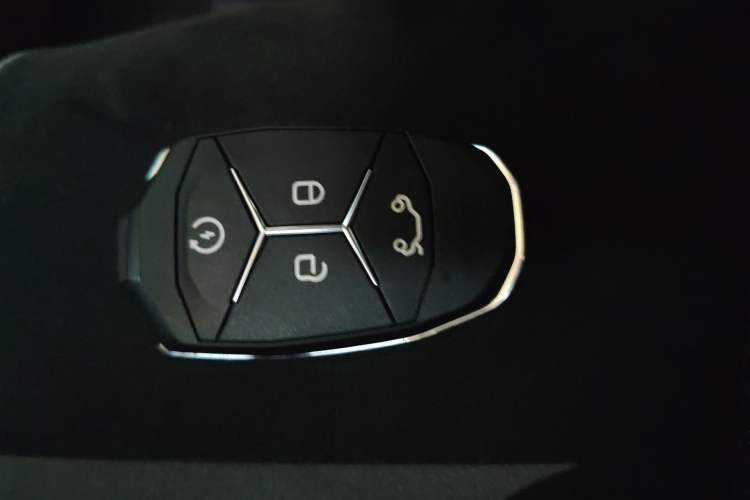 Used Lynk & Co 03 2020 03+ 2.0TD Automatic Performance Package Edition
