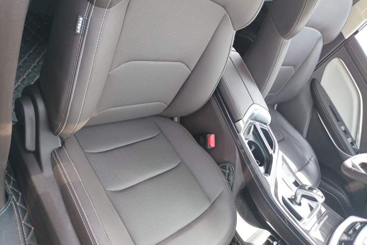 Used Geely Auto Jiajie 2021 1.8TD DCT Comfort Model Right Front Seat