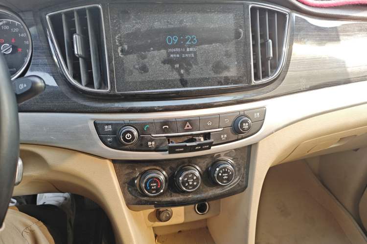 Used Baojun 730 2016 1.5L Manual Comfort Version 7 Seats China V Emission Standard