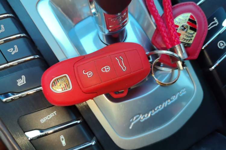 Used Porsche Panamera 2010 Panamera 3.6L Vehicle Key