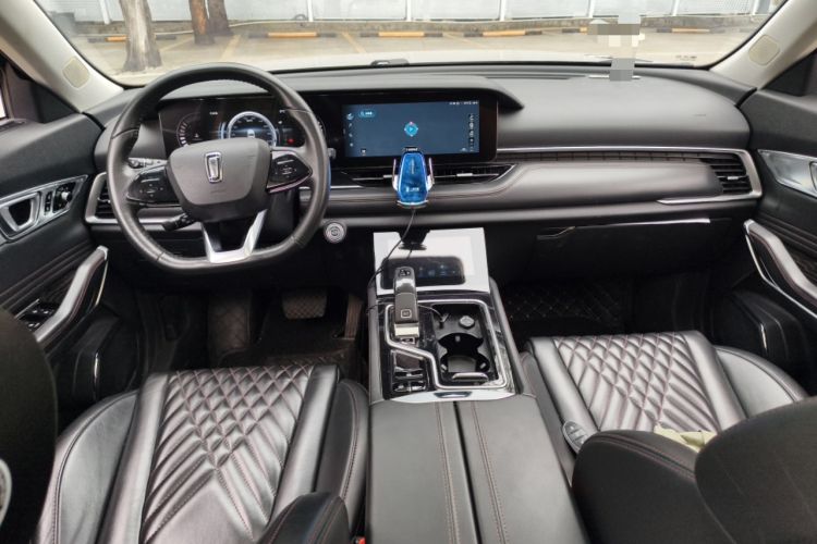 Used Bestune T99 2020 20TD Automatic Luxury Edition Center Console