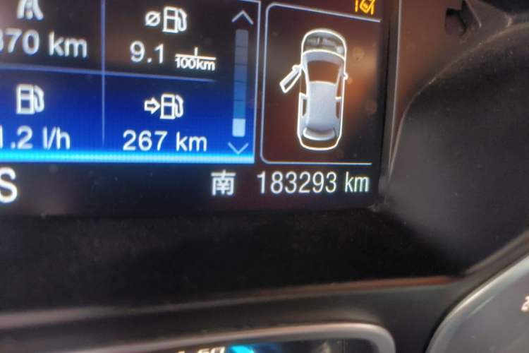 Used Ford Kuga 2013 2.0L GTDi Four-Wheel Drive Premium Model Odometer Close Up