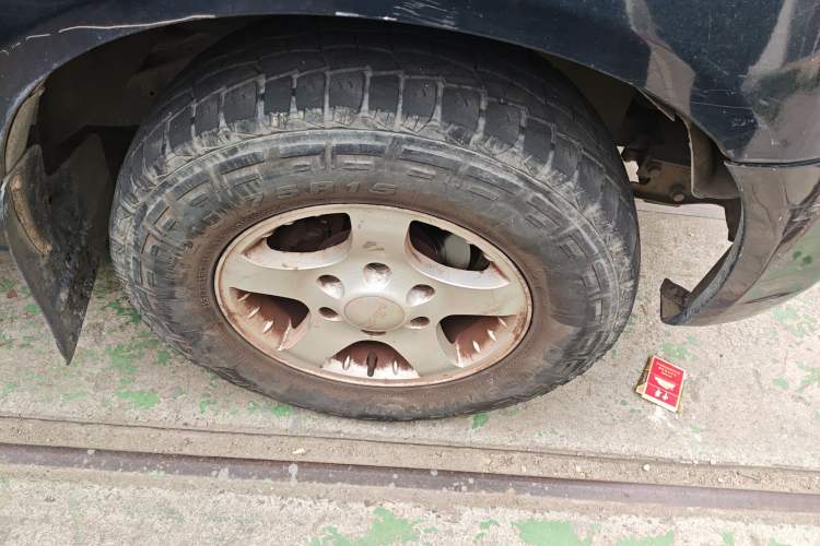 Used JMC Baodian 2013 2.8T Four-Wheel Drive Diesel Comfort Value Edition
