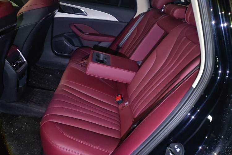 Used Hongqi H5 2025 1.5T DCT Qiyun 500 000th Unit Commemorative Edition
