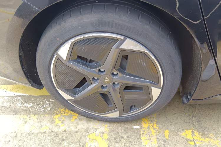 Used Dongfeng eπ eπ007 2024 530 Pro Version Exterior 5