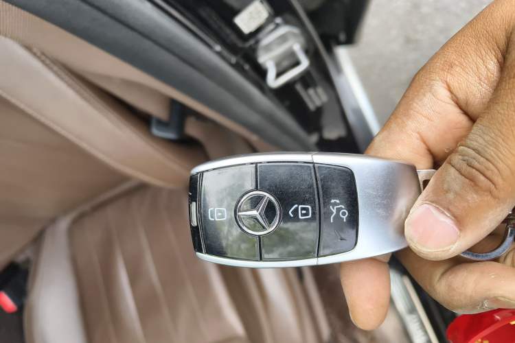 Used Mercedes-Benz E-Class 2018 Facelift E 200 L