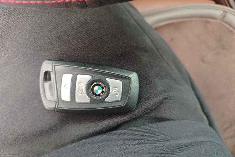 Used BMW 5 Series GT 2010 535i Leading Model
