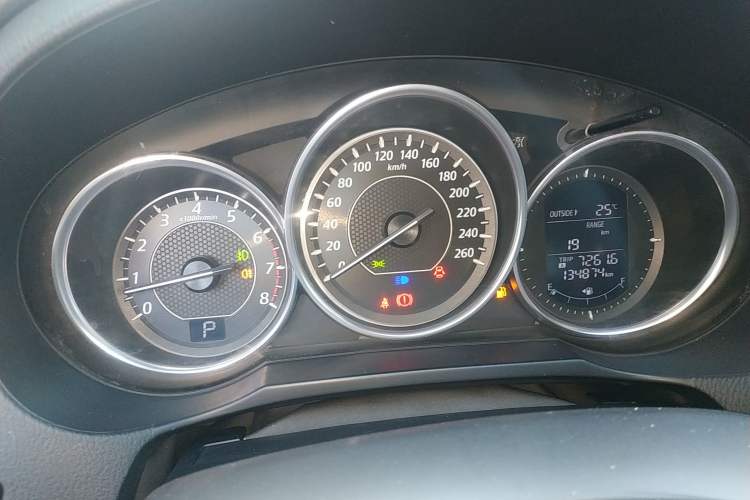 Used Mazda Atenza 2015 2.5L Blue Sky Sport Edition