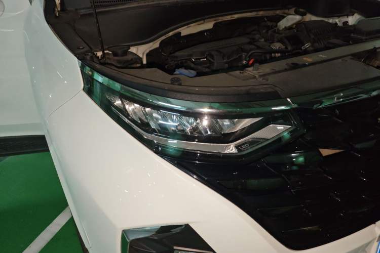 Used Hyundai Custo 2022 270TGDi Smart Luxury Flagship Edition TOP Right Front Headlight