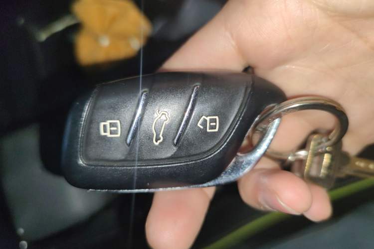 Used Roewe RX5 2021 PLUS 330TGI Automatic National Style Smart Luxury Edition