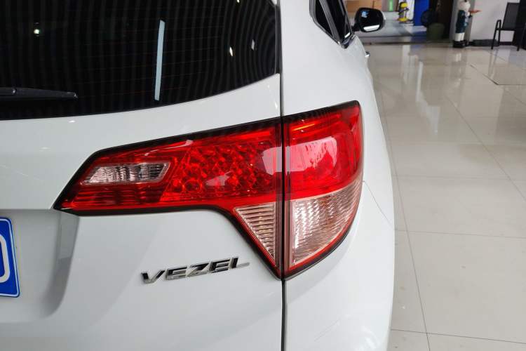 Used Honda Vezel 2015 1.5L CVT two-wheel drive Comfort trim