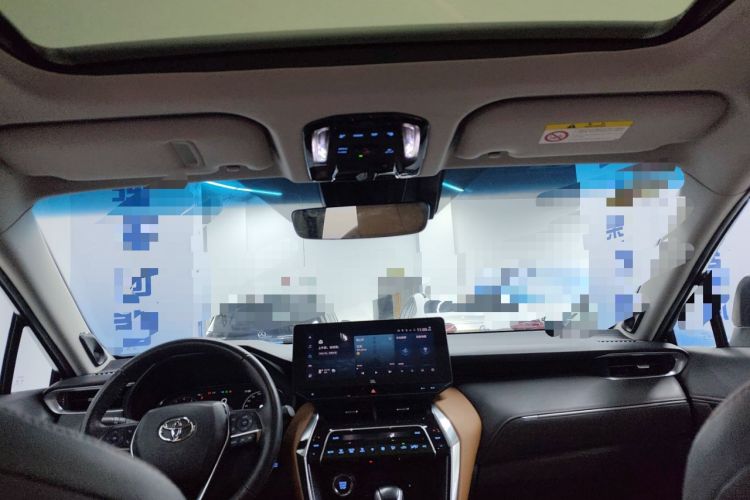 Used Toyota Venza 2022 2.0L CVT Four-Wheel Drive Supreme Edition Headliner