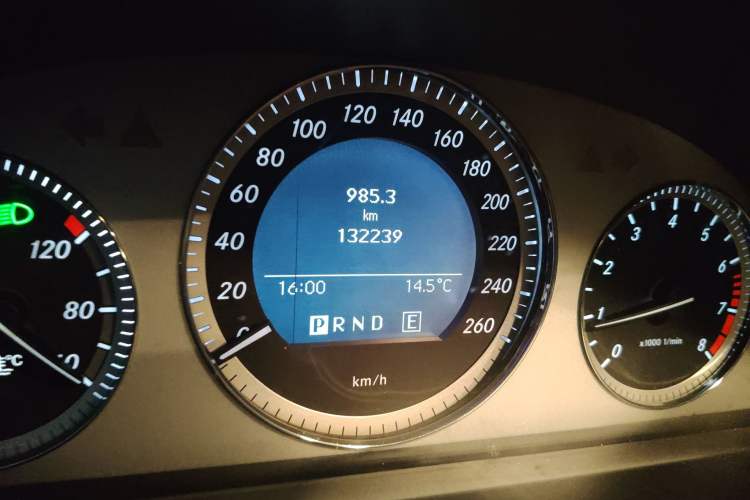 Used Mercedes-Benz GLK-Class 2012 GLK 300 4MATIC Fashion Model