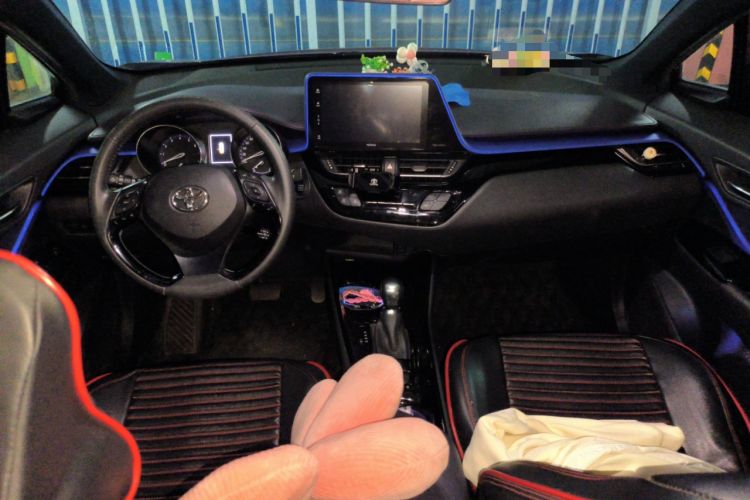 Used Toyota IZOA 2018 2.0L Yichi Edition China V Standard