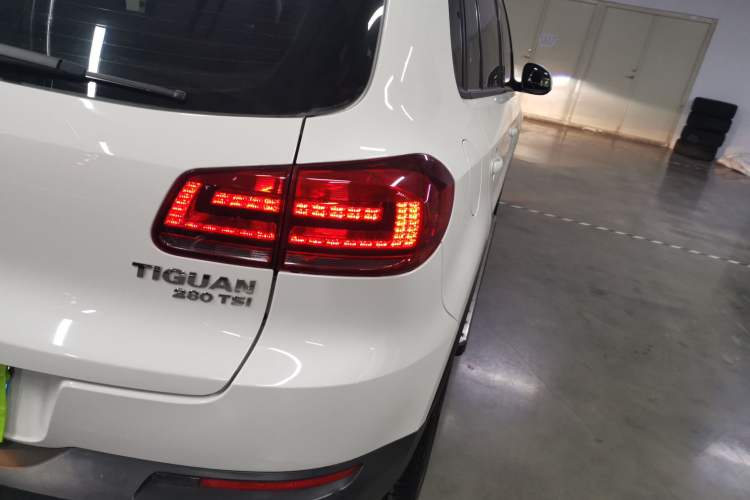 Used Volkswagen Tiguan L 2016 280TSI Automatic Two-Wheel-Drive Silk Road Style Edition