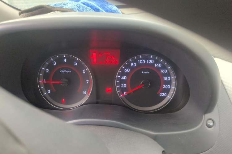 Used Hyundai Verna (older generation) 2013 Sedan 1.4L Automatic Standard GL Model
