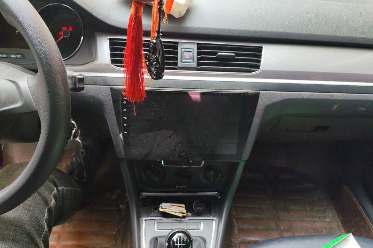 Used Volkswagen Bora 2018 1.5L Manual Fashion Model