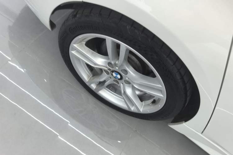Used BMW 3 Series 2019 320Li M Sport Package Right Rear Wheel Hub