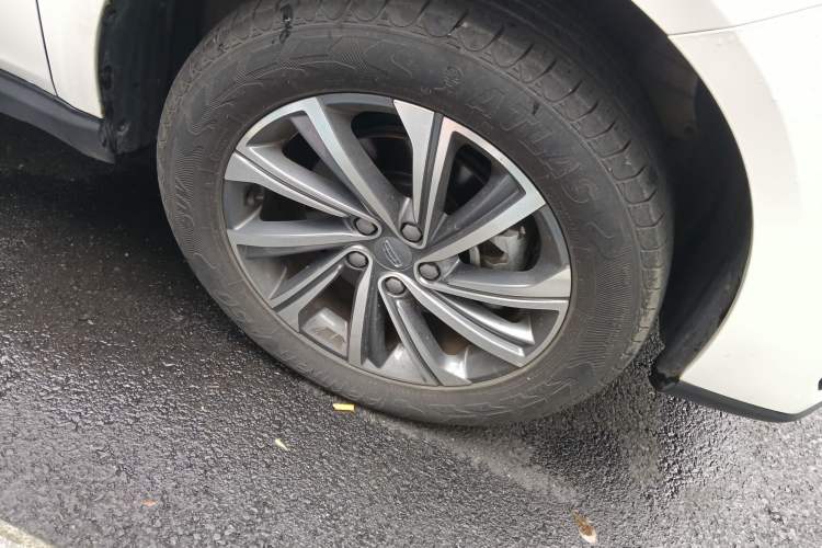 Used Geely Auto Vision X6 2021 PRO 1.4T Automatic Prestige Model
