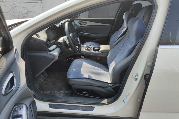 Used BYD Seal 07 DM-i 2025 Intelligent Driving Version DM-i 1.5L 125km Elite Edition Left Front Seat