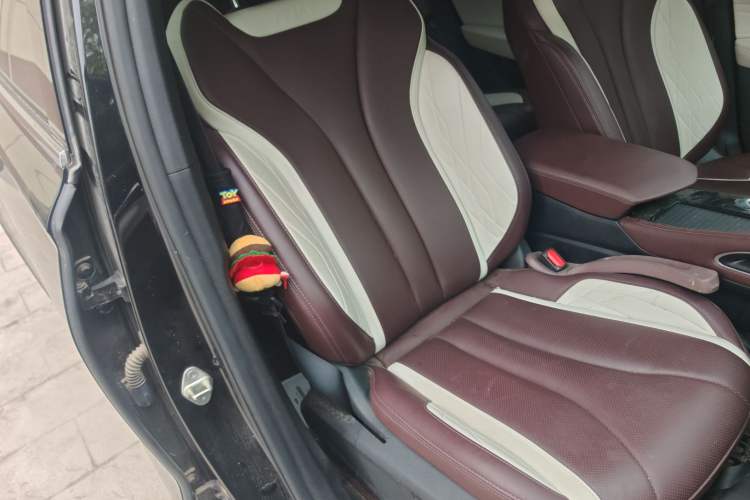 Used Geely Auto Monjaro L 2024 2.0TD High-Power Automatic Two-Wheel Drive Yunqi Version